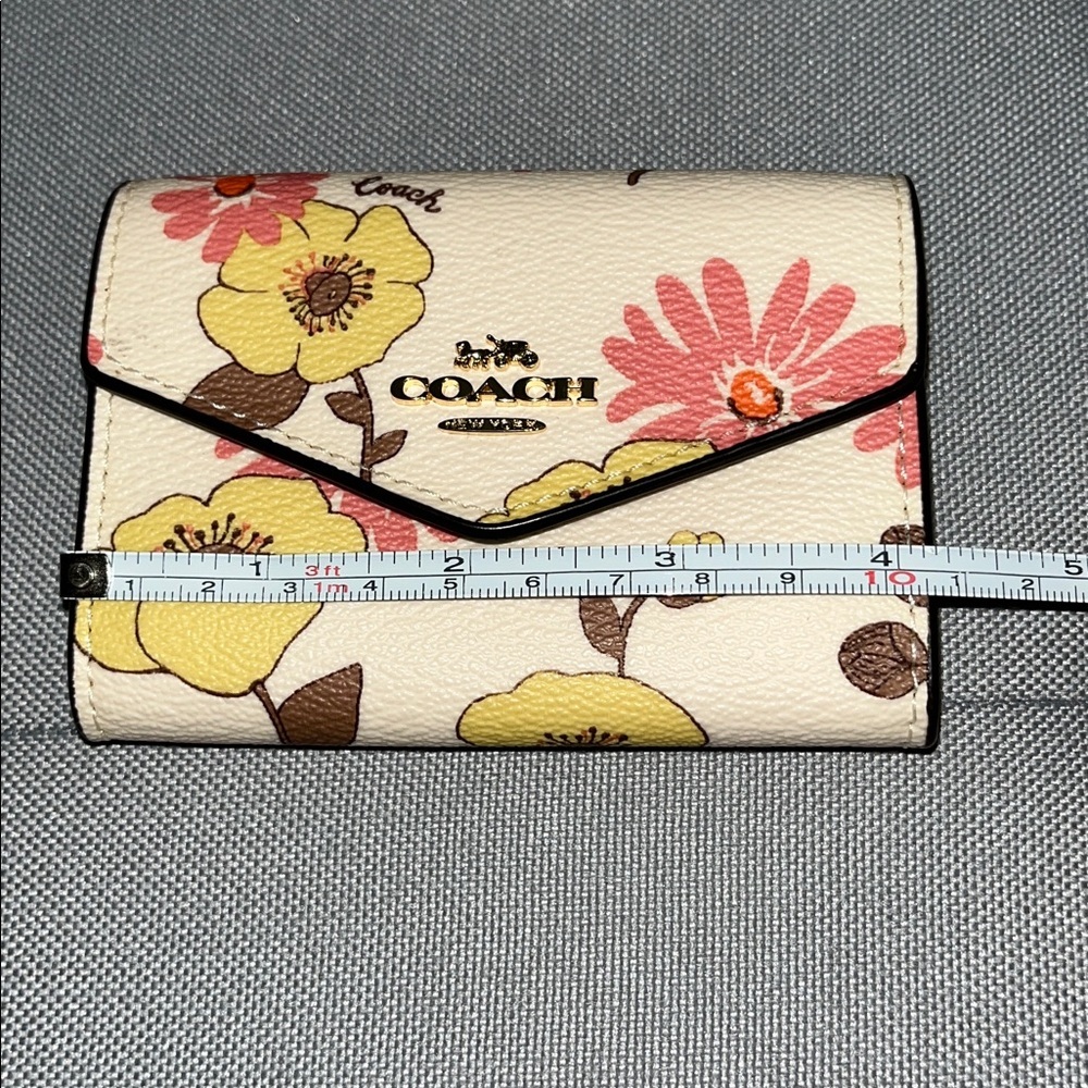 Coach Floral Flap Card Case - Picture 7 of 9